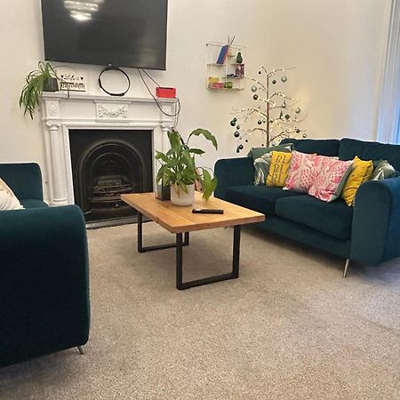 Glasgow Center/West End Apartment Buitenkant foto