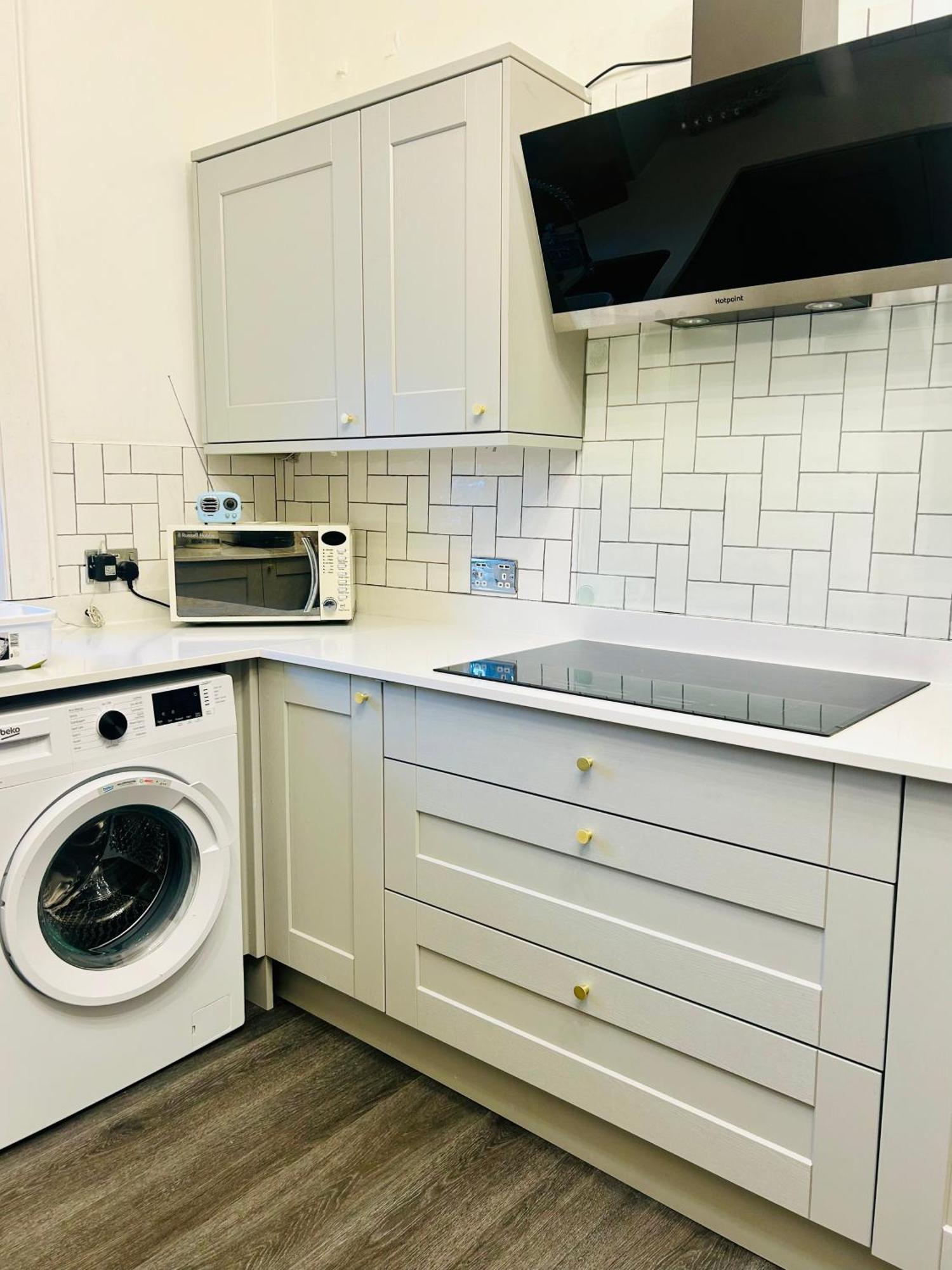 Glasgow Center/West End Apartment Buitenkant foto